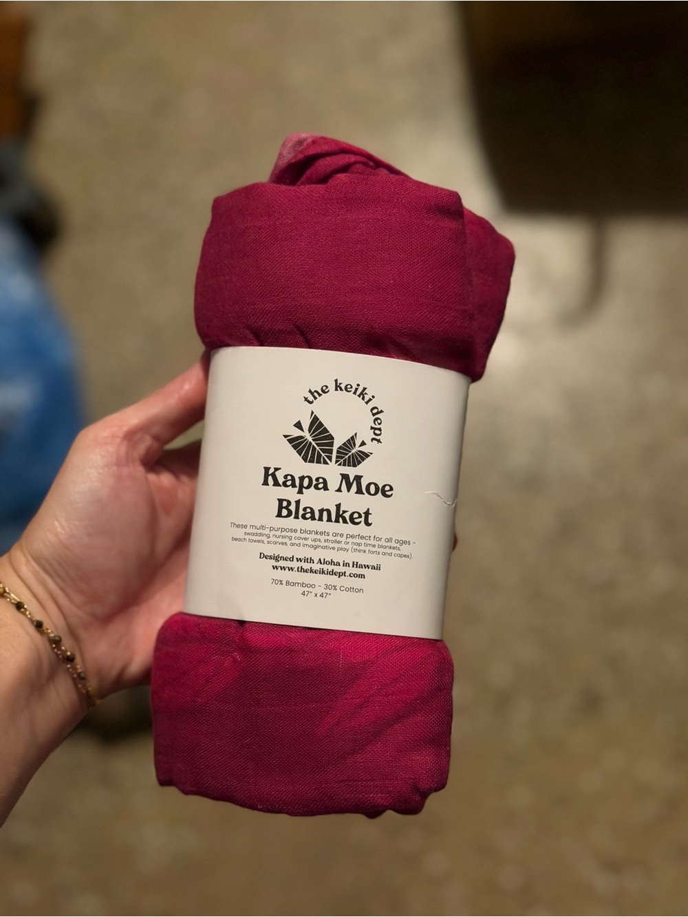 Kapa Moe Blanket - Raspberry